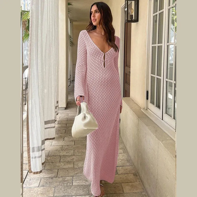 Vestido de Praia em Malha Rendada com Decote em V