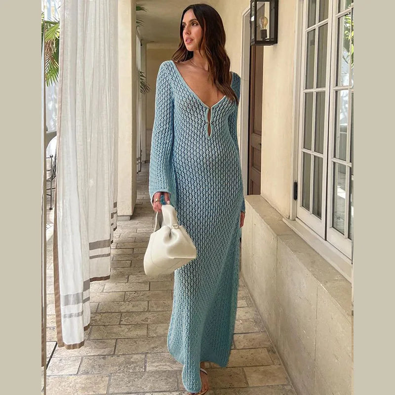 Vestido de Praia em Malha Rendada com Decote em V