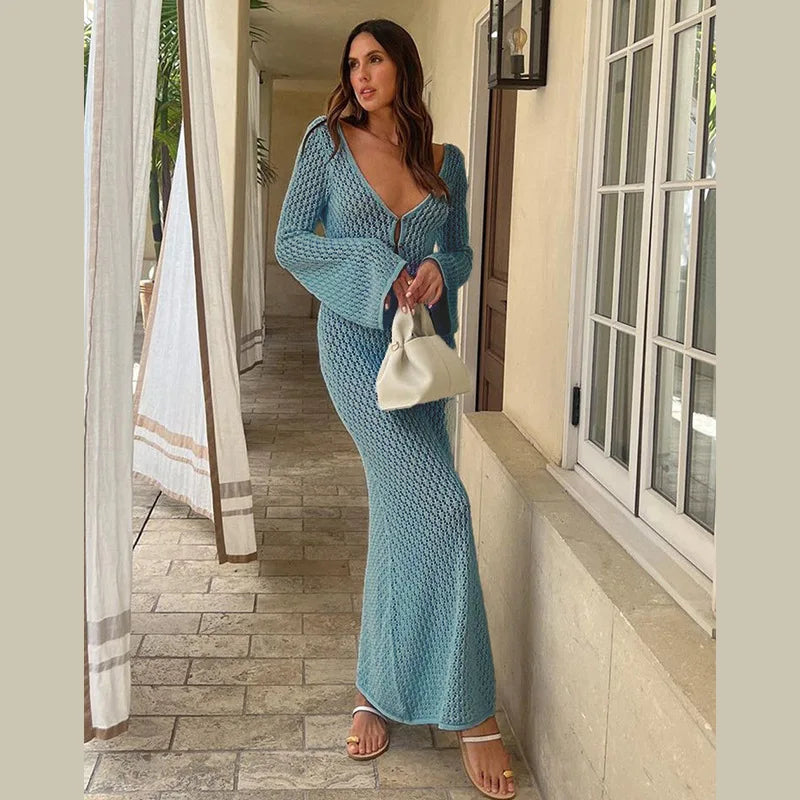 Vestido de Praia em Croché com Decote em V Profundo