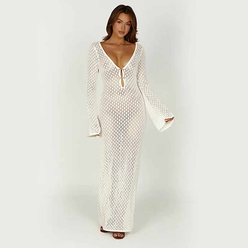 Vestido de Praia em Croché com Decote em V Profundo